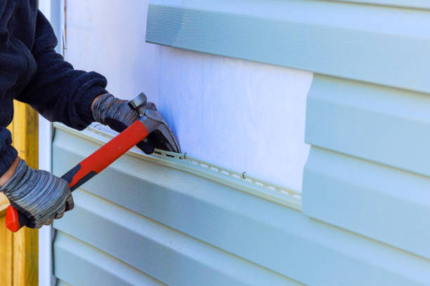 Reliable Wood Siding contractor in Elgin, IL by Creative Siding